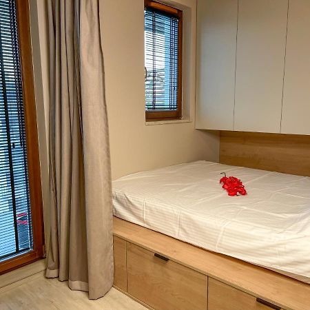 Comfortable 1-Room Apartment Close To The Center Varsavia Esterno foto
