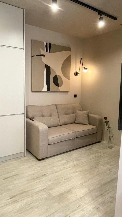 Comfortable 1-Room Apartment Close To The Center Varsavia Esterno foto