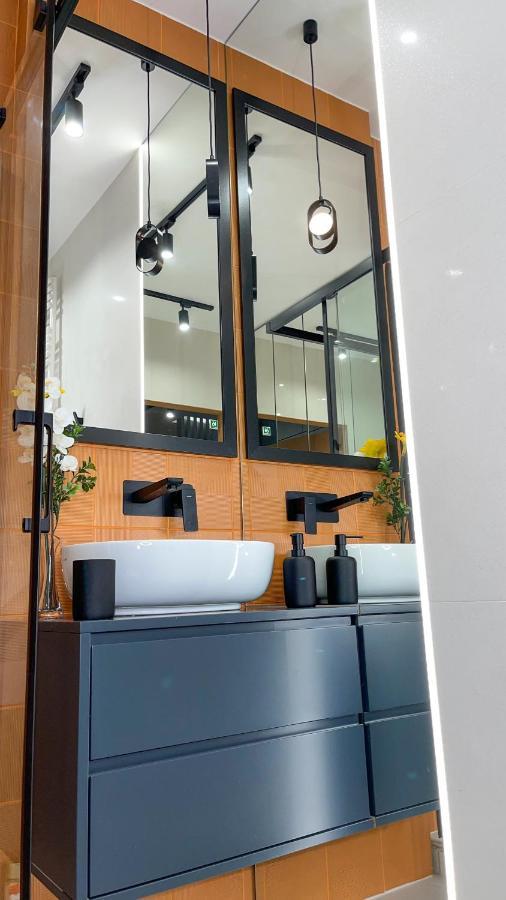 Comfortable 1-Room Apartment Close To The Center Varsavia Esterno foto