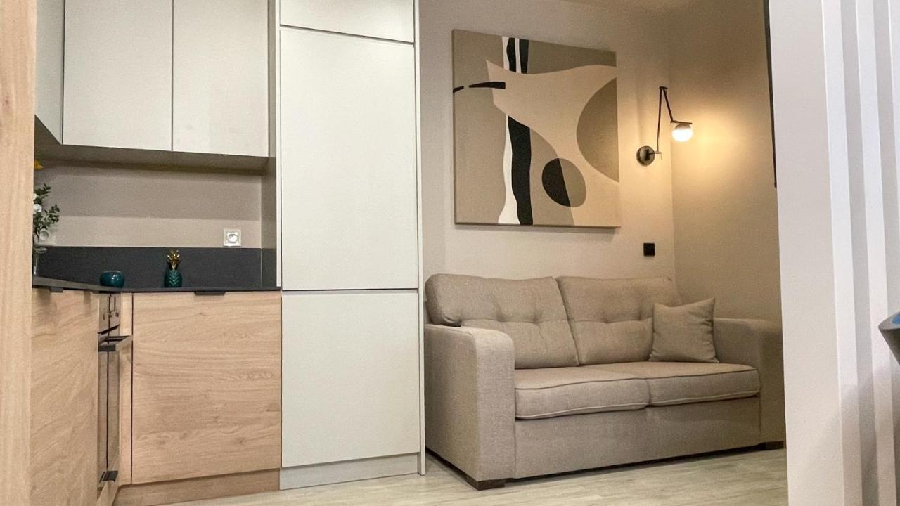 Comfortable 1-Room Apartment Close To The Center Varsavia Esterno foto